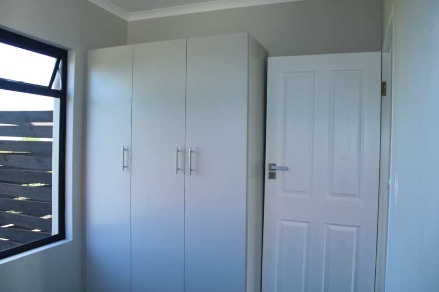 2 Bedroom Property for Sale in Kidds Beach Eastern Cape